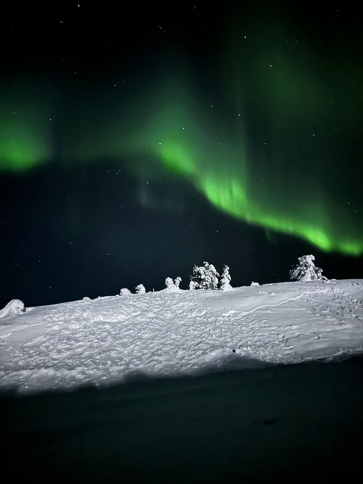 Northern lights over the fell